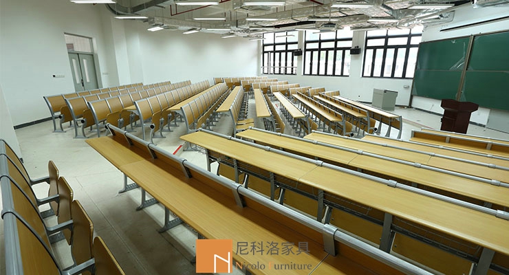 广州华南理工大学阶梯课桌椅案例